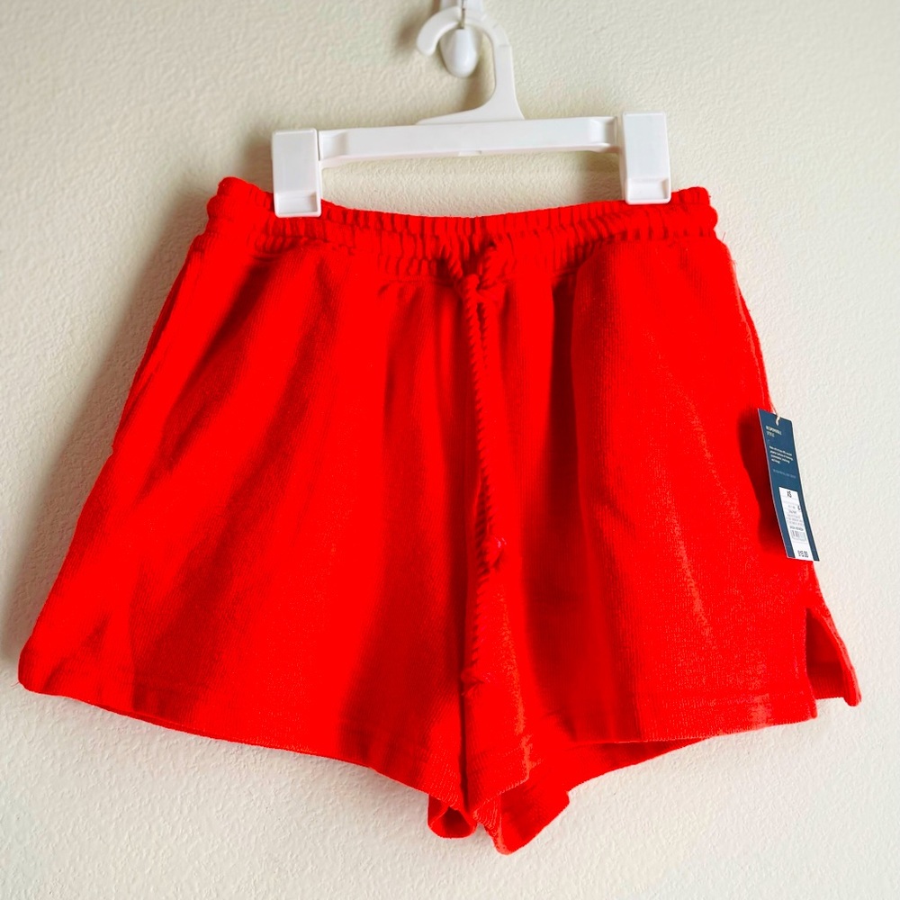 Universal Thread shorts